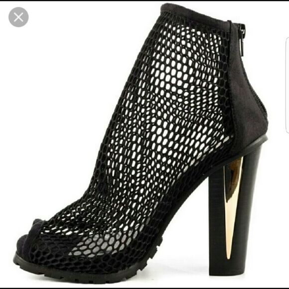 Privileged Yara Black‎ Mesh Booties w/Gold Heel Accent Sz 6.5 - Picture 3 of 8